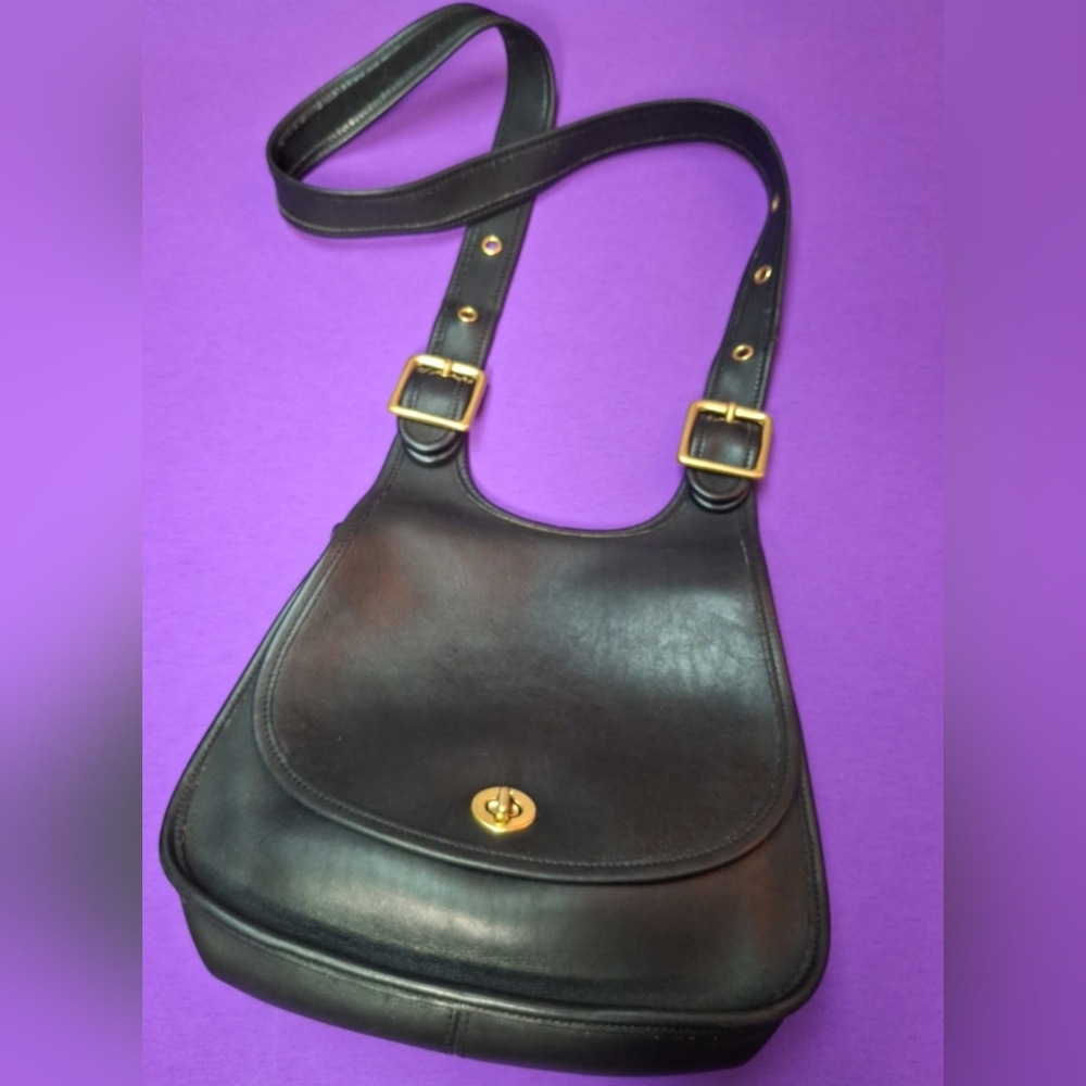 Vintage 90s Coach Berkeley Crescent Saddle Bag Purse 9988 Usa